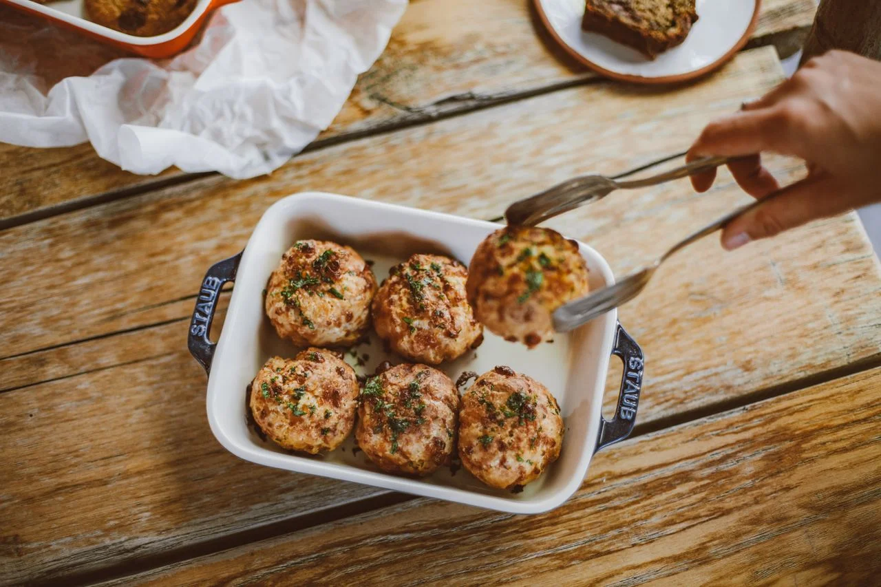 how long to cook meatballs in oven